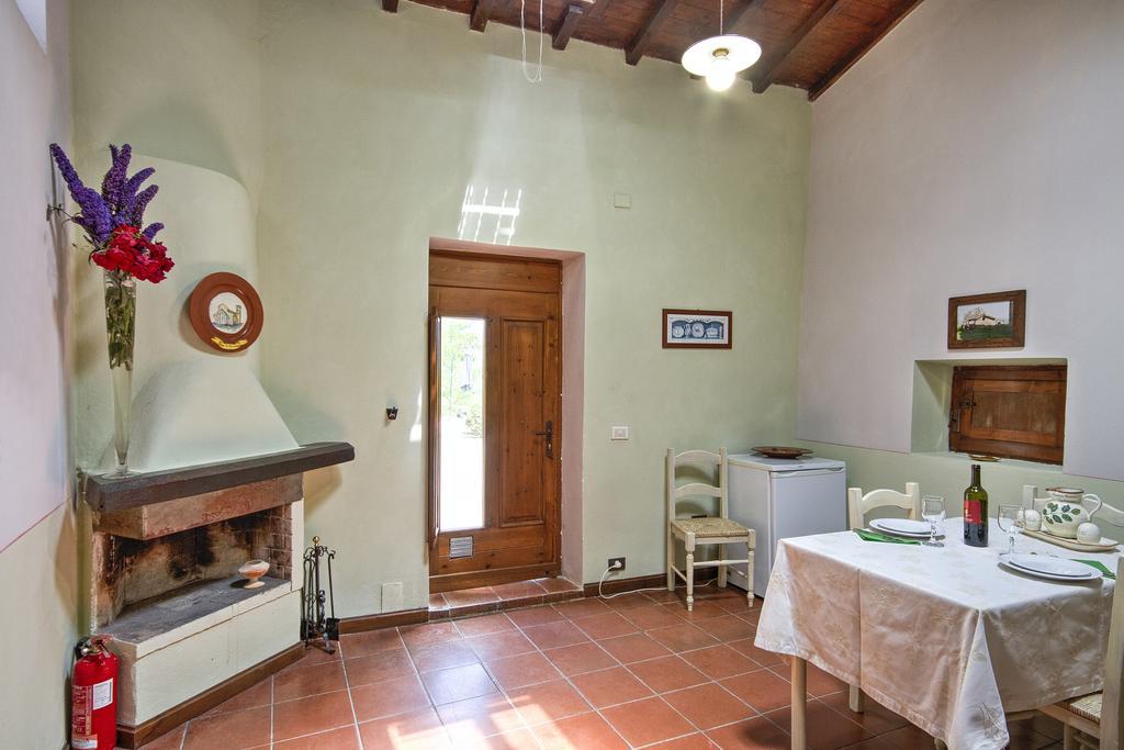 Borgo Romena Hotel Pratovecchio Luaran gambar